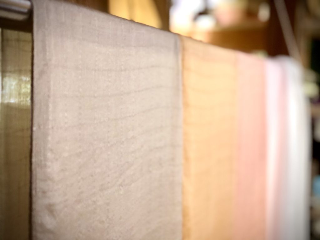 桜染め製品（花の木工房）